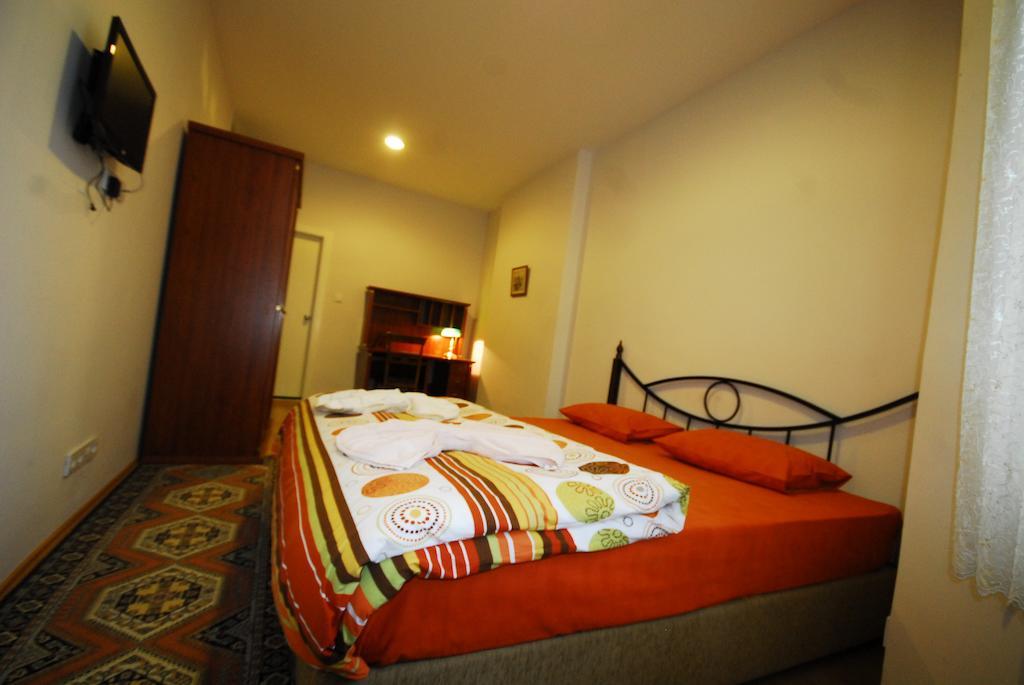 Station Hotel 34 Стамбул Экстерьер фото